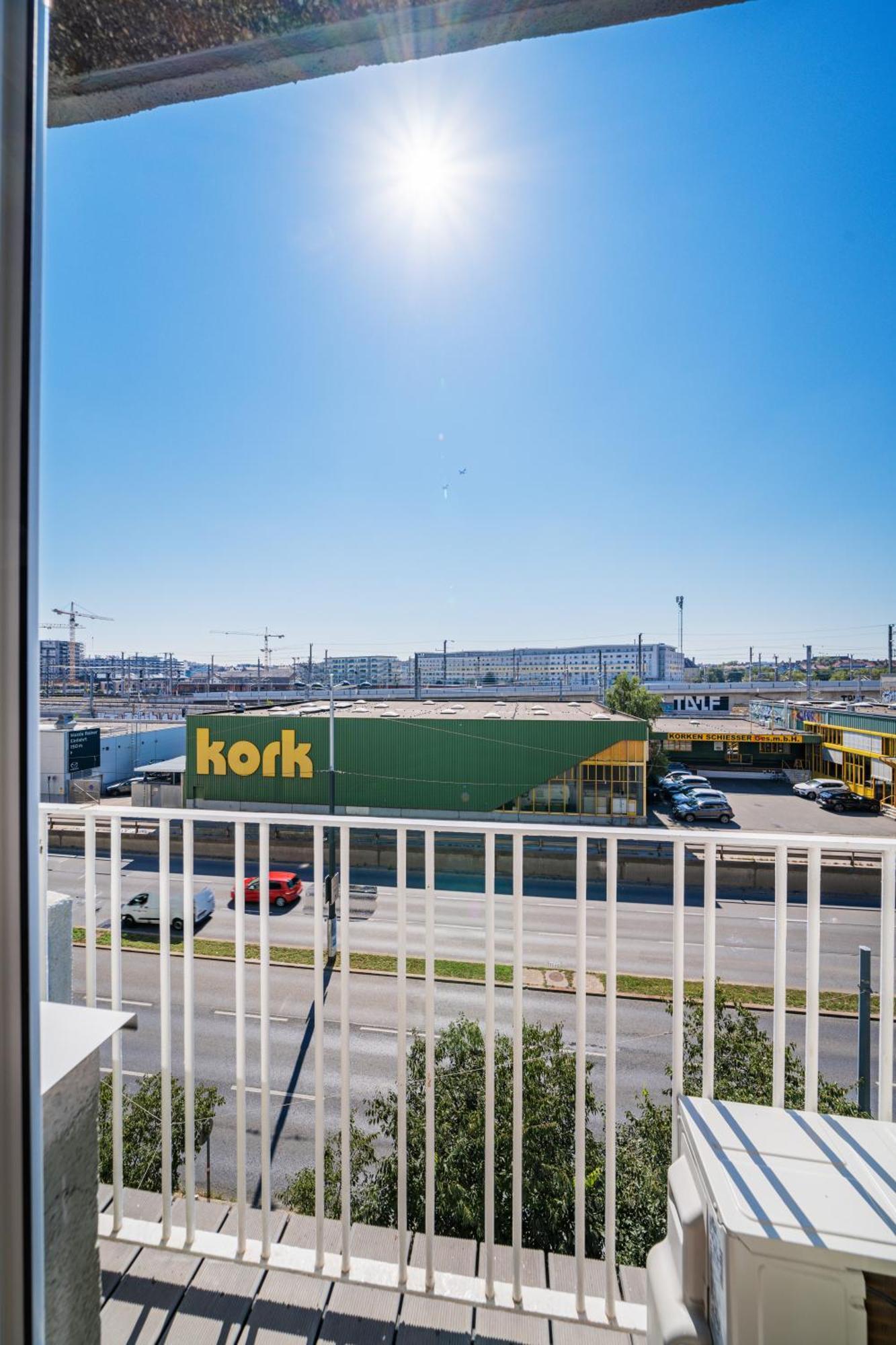 Zentrale 50M² Suite 10 Gehminuten Vom Hauptbahnhof Viena Exterior foto